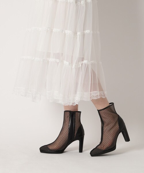 ESPERANZA(エスペランサ)の「アーモンドトゥチュールブーツ 24SS(ブーツ・レディース・ブラック系8/アイボリー系8・M/L/LL/S)」の21枚目の写真
