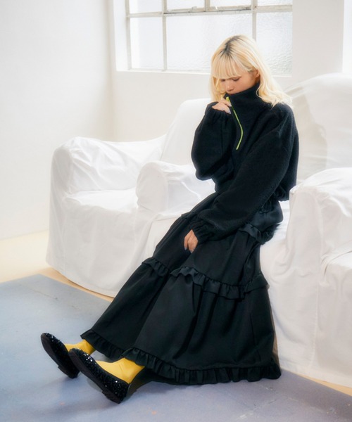 PUNYUS（プニュズ）の「フリルティアードロングスカート（スカート・レディース・ブラック・1/2/3/4）」の4枚目の写真