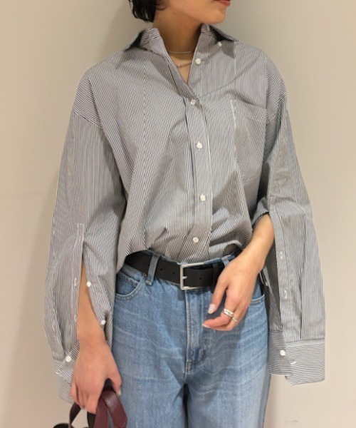 未使用❣️ダークブラウン長袖シャツ約3万5千円 Mila Owen（ミラオーウェン）の「2サイズ袖スリット釦ダウン