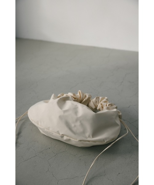 STYLEMIXER（スタイルミキサー）の「ナイロンギャザーバッグ（ショルダーバッグ・レディース・ホワイト/ブラック・FREE）」の9枚目の写真