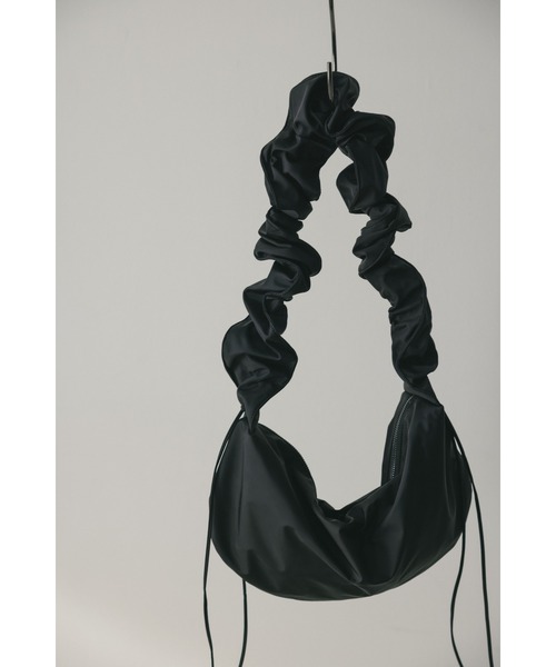 STYLEMIXER（スタイルミキサー）の「ナイロンギャザーバッグ（ショルダーバッグ・レディース・ホワイト/ブラック・FREE）」の21枚目の写真