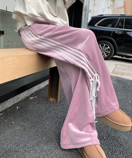 Vipoa（ヴィポア）の「ベロアサイドリボントラックパンツ（その他パンツ・レディース・チャコールグレー/ピンク/ブルー/ブラック・FREE）」の15枚目の写真