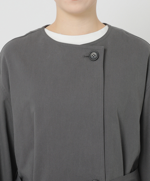 B.C STOCK(ベーセーストック)の「ノーカラートレンチ(トレンチコート・レディース・ブラック/ベージュ・FREE)」の8枚目の写真