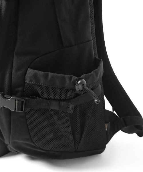 thisisneverthat（ディスイズネバーザット）の「INTL-Logo