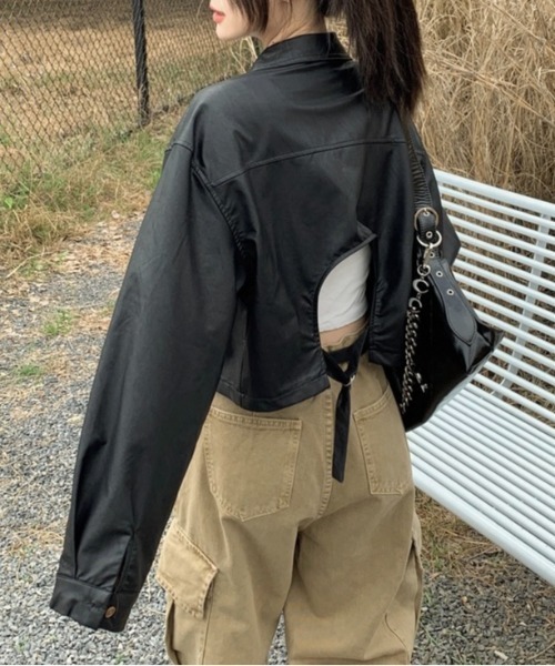 LADY LIKE（レディライク）の「背中開きフェイクレザーシャツブルゾン