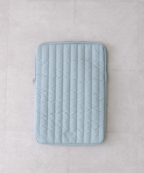 loti（ロティ）の「【4色展開】loti キルティングPCケース（PC・タブレットケース・レディース・ピンク/ブルー/オフホワイト/ブラック・ONE SIZE）」の12枚目の写真