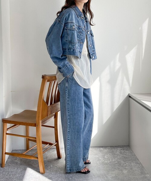 fredy emue(フレディエミュ)の「クロップド丈デニムジャケット(デニムジャケット・レディース・ネイビー/サックスブルー・38)」の6枚目の写真