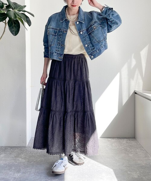 fredy emue(フレディエミュ)の「クロップド丈デニムジャケット(デニムジャケット・レディース・ネイビー/サックスブルー・38)」の13枚目の写真