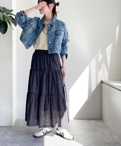 fredy emue(フレディエミュ)の「クロップド丈デニムジャケット(デニムジャケット・レディース・ネイビー/サックスブルー・38)」の14枚目の写真