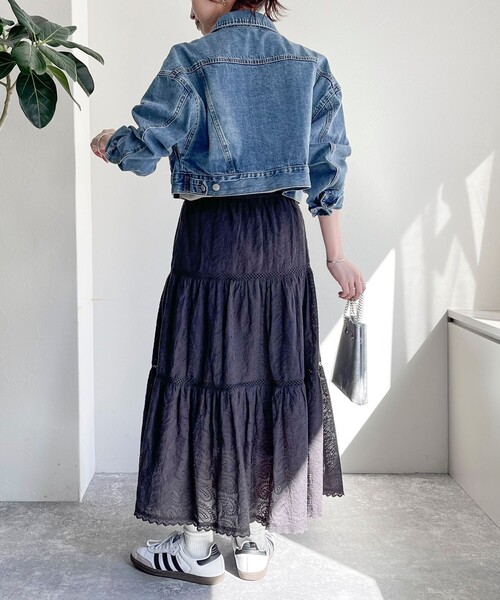 fredy emue(フレディエミュ)の「クロップド丈デニムジャケット(デニムジャケット・レディース・ネイビー/サックスブルー・38)」の15枚目の写真