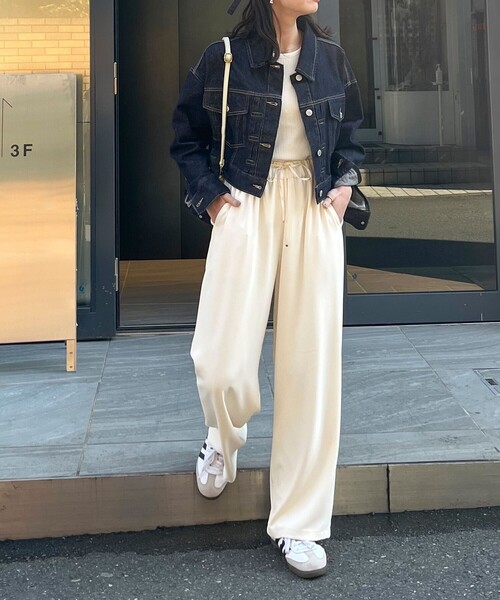 fredy emue(フレディエミュ)の「クロップド丈デニムジャケット(デニムジャケット・レディース・ネイビー/サックスブルー・38)」の22枚目の写真