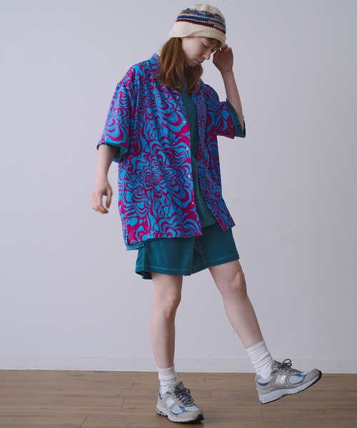 Universal Style Wear(ユニバーサルスタイルウェア)の「Universal Style Wear サイケ シャツ(シャツ/ブラウス・メンズ・ピンク系その他/パープル系その他/ブラック×ホワイト/グリーン系その他・X-LARGE/LARGE/MEDIUM)」の20枚目の写真