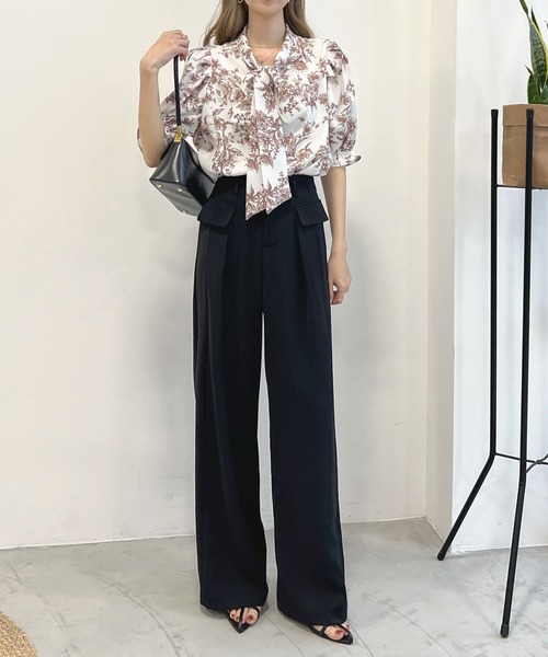 Futier land（フューティアランド）の「トワルドジュイ柄リボン半袖シャツブラウス（シャツ/ブラウス・レディース・ブラウン/グレー/ブルー・MEDIUM/LARGE）」の18枚目の写真