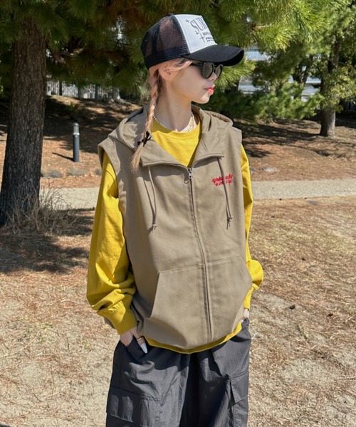 sedacle(セダクル)の「ダックフーディーベスト(ベスト・メンズ・ブラック/ネイビー/ベージュ・MEDIUM/SMALL/LARGE)」の18枚目の写真