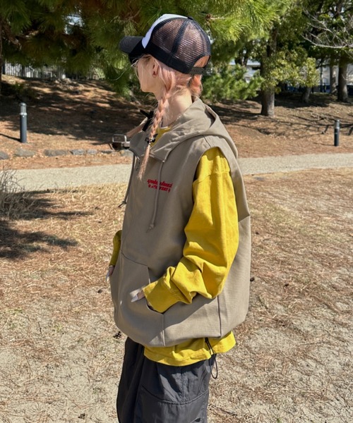 sedacle(セダクル)の「ダックフーディーベスト(ベスト・メンズ・ブラック/ネイビー/ベージュ・MEDIUM/SMALL/LARGE)」の17枚目の写真