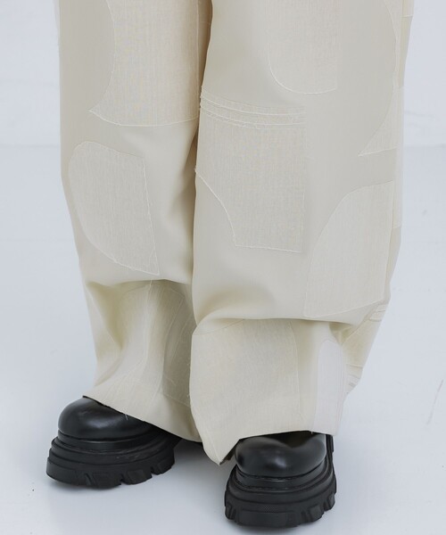 IHNN(イン)の「【IHNN/イン】BONDING SUSPENDER PANTS(その他パンツ・レディース・ベージュ/ブラック・36/38)」の10枚目の写真