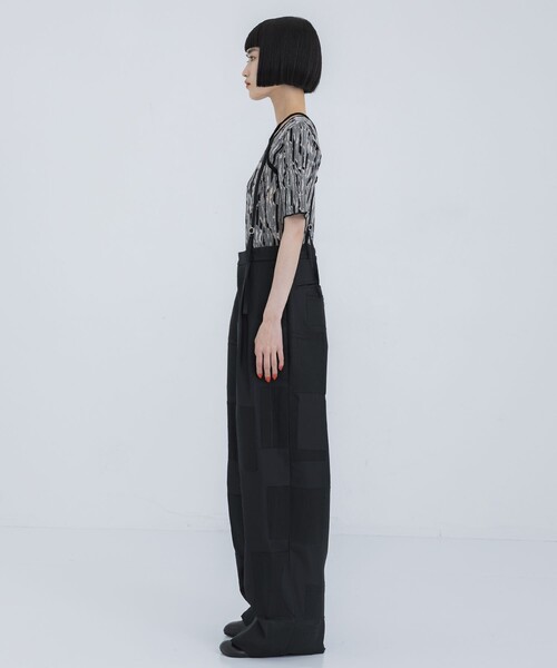 IHNN(イン)の「【IHNN/イン】BONDING SUSPENDER PANTS(その他パンツ・レディース・ベージュ/ブラック・36/38)」の17枚目の写真