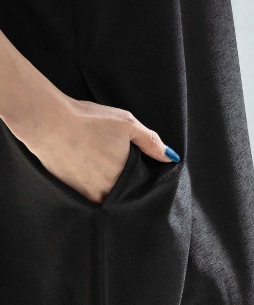 NAVY(ネイビー)の「NAVY 麻ライクキャミソールワンピース+Tシャツセット アンサブル(ワンピース・レディース・ベージュ/ブラック/カーキ・M/L/XL/S)」の13枚目の写真