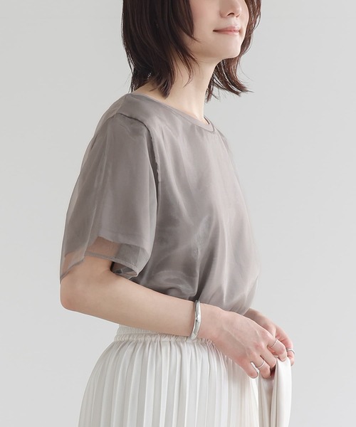 n'OrLABEL(ノアールレーベル)の「オーガンジーレイヤードトップス(Tシャツ/カットソー・レディース・グレー/オフホワイト・2/1)」の10枚目の写真