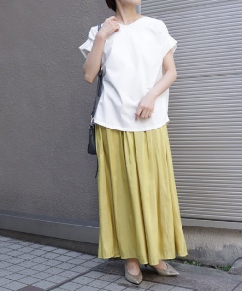 PREFERIR（プレフェリール）の「袖タック 半袖Tシャツ（Tシャツ/カットソー・レディース・ネイビー/ブラック/ホワイト・LARGE/MEDIUM）」の7枚目の写真