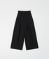 LAPIIS（ラピス）の「WOOL GABARDINE INTACK WIDE TROUSERS（スラックス・MEDIUM）」