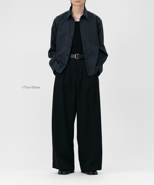LAPIIS（ラピス）の「WOOL GABARDINE INTACK WIDE TROUSERS