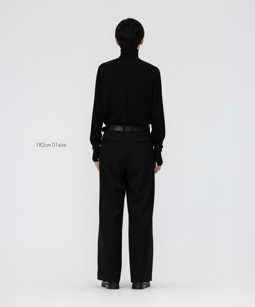 LAPIIS（ラピス）の「WOOL GABARDINE INTACK WIDE TROUSERS
