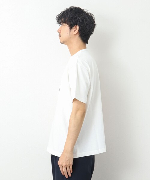 BARNS OUTFITTERS（バーンズアウトフィッターズ）の「【BARNS OUTFITTERS/バーンズアウトフィッターズ】別注 TUBE Tシャツ learn from yesterday（Tシャツ/カットソー・メンズ・ピンク/グレイッシュベージュ/ホワイト/チャコールグレー・M/S/L）」の6枚目の写真