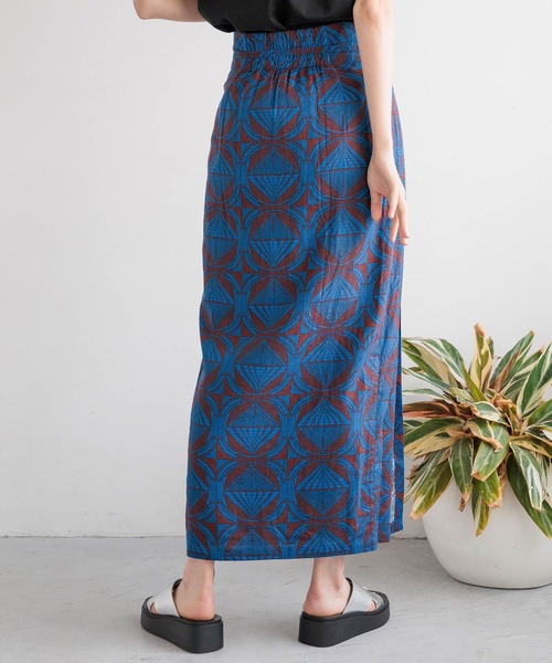 LOWRYS FARM（ローリーズファーム）の「バティックガラタイトスカート