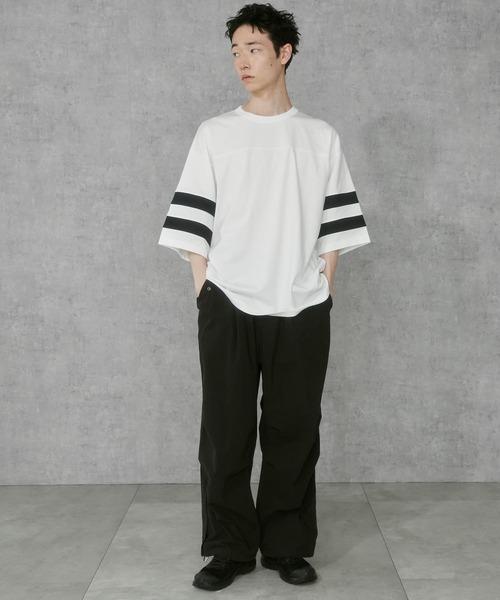 THE STANDARD（ザスタンダード）の「WEGO/フットボールTEE（Tシャツ/カットソー・メンズ・ホワイト/ダークグレー・MEDIUM/LARGE）」の10枚目の写真