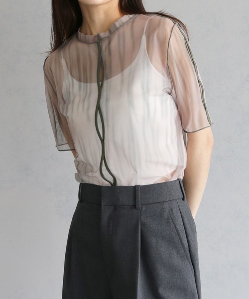 cheriella(シェリエラ)の「【cheriella】バックデザインストラップキャミソール BACK DESIGN STRAP CAMISOLE(キャミソール・レディース・オフホワイト/グレー/ブラック・FREE)」の5枚目の写真