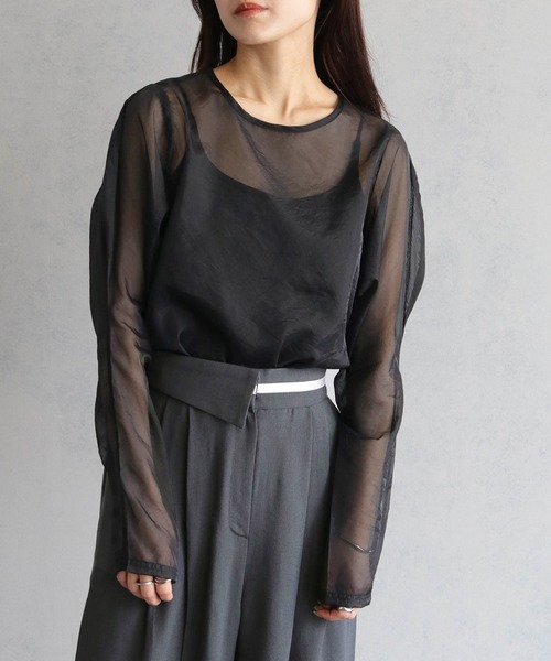 cheriella(シェリエラ)の「【cheriella】バックデザインストラップキャミソール BACK DESIGN STRAP CAMISOLE(キャミソール・レディース・オフホワイト/グレー/ブラック・FREE)」の17枚目の写真