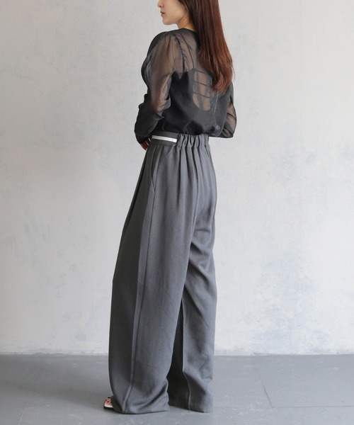 cheriella(シェリエラ)の「【cheriella】バックデザインストラップキャミソール BACK DESIGN STRAP CAMISOLE(キャミソール・レディース・オフホワイト/グレー/ブラック・FREE)」の21枚目の写真