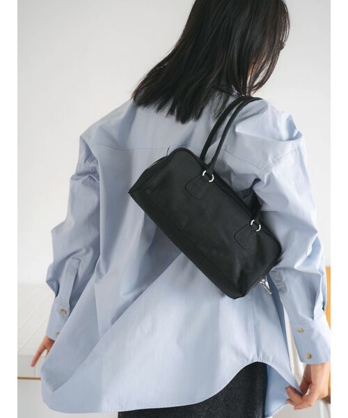 Ungrid（アングリッド）の「スクエアハンドバッグ（ハンドバッグ・レディース・ブラック/レッド/ベージュ・FREE）」の17枚目の写真