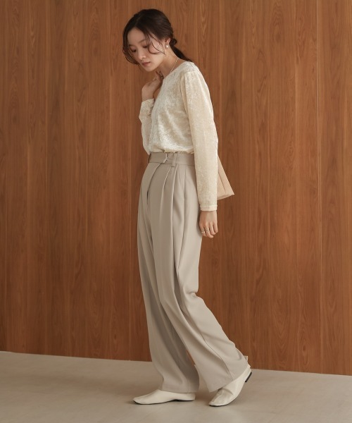 Bab（バブ）の「シアーベロアベーシックトップス（Tシャツ/カットソー・レディース・ベージュ/ライトグレー/グリーン/アイボリー/ブラック・FREE）」の10枚目の写真