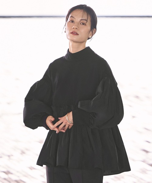 洗える ｜ 異素材 フリル ペプラム ボリュースリーブ TOPS ｜ 長袖 トップス 二の腕カバー 体型カバー 袖ボリューム オフィスカジュアル 通勤服 華やか ブラウス（シャツ/ブラウス）｜RUIRUE BOUTIQUE（ルイルエブティック）