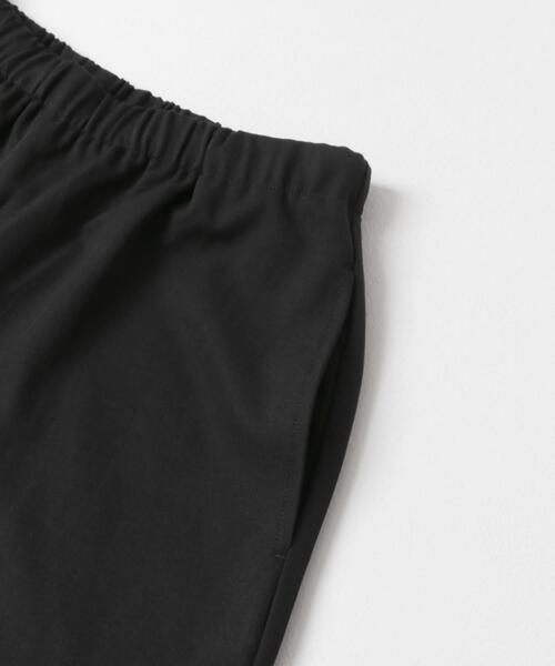 ITEMS URBANRESEARCH（アイテムズ アーバンリサーチ）の「イージーワイドストレートパンツ（その他パンツ・レディース・グリーン/ブラック/ブラウン/ライトベージュ/ドット・FREE）」の21枚目の写真