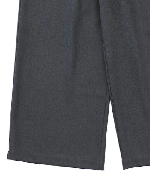 select MOCA(セレクトモカ)の「タックワイドシルエットパンツ(スラックス・レディース・チャコール/ブラック・MEDIUM/LARGE)」の13枚目の写真