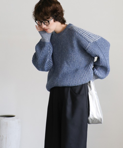 select MOCA(セレクトモカ)の「タックワイドシルエットパンツ(スラックス・レディース・チャコール/ブラック・MEDIUM/LARGE)」の6枚目の写真