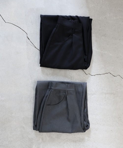 select MOCA(セレクトモカ)の「タックワイドシルエットパンツ(スラックス・レディース・チャコール/ブラック・MEDIUM/LARGE)」の7枚目の写真