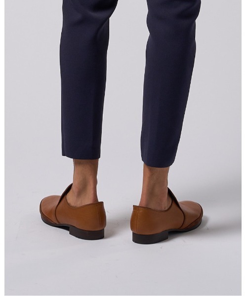 wjk（ダヴルジェイケイ）の「soft leather slip-on（スリッポン・メンズ・ブラック/ブラウン・41/42/43）」の5枚目の写真