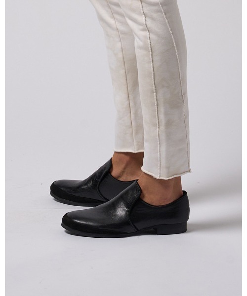 wjk（ダヴルジェイケイ）の「soft leather slip-on（スリッポン・メンズ・ブラック/ブラウン・41/42/43）」の7枚目の写真