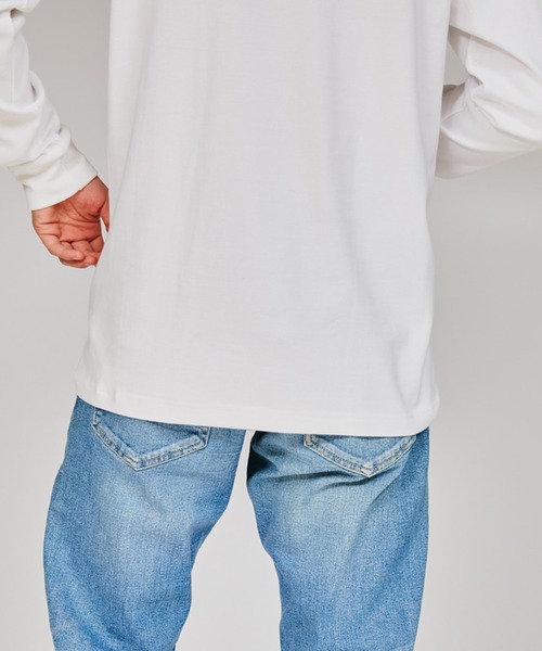HANES(ヘインズ)の「【Hanes】Suede Knit スエードニット クルーネックロングスリーブ HM4-A204(Tシャツ/カットソー・メンズ・ホワイト/ブラック・M/L/XL)」の7枚目の写真