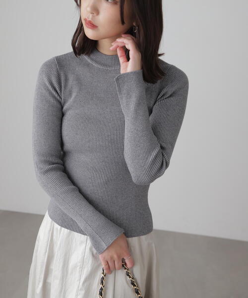 FREE'S MART（フリーズマート）の「◆ラメボトルネックリブニット（ニット/セーター・レディース・パープル/ホワイト/ライトグリーン/グレー・FREE）」の6枚目の写真