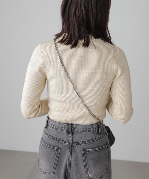 FREE'S MART（フリーズマート）の「◆ラメボトルネックリブニット（ニット/セーター・レディース・パープル/ホワイト/ライトグリーン/グレー・FREE）」の18枚目の写真