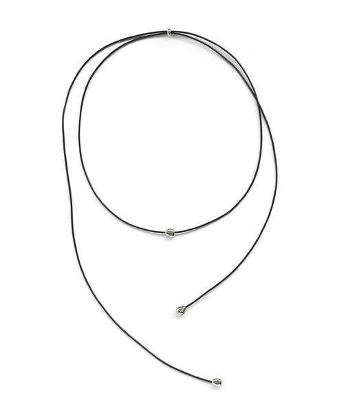 colleca la(コレカラ)の「ポイントスリムコードチョーカー/ネックレス(チョーカー・レディース・シルバー/ゴールド・FREE)」の7枚目の写真