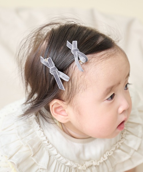 BIRTHDAY BAR（バースデイバー）の「KIDS HAIR PIN ベロアリボン（ヘアピン・キッズ・ピンク/ネイビー/グレー/ワイン・フリー）」の2枚目の写真