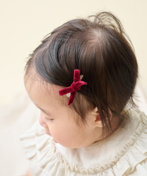 BIRTHDAY BAR（バースデイバー）の「KIDS HAIR PIN ベロアリボン（ヘアピン・キッズ・ピンク/ネイビー/グレー/ワイン・フリー）」の4枚目の写真