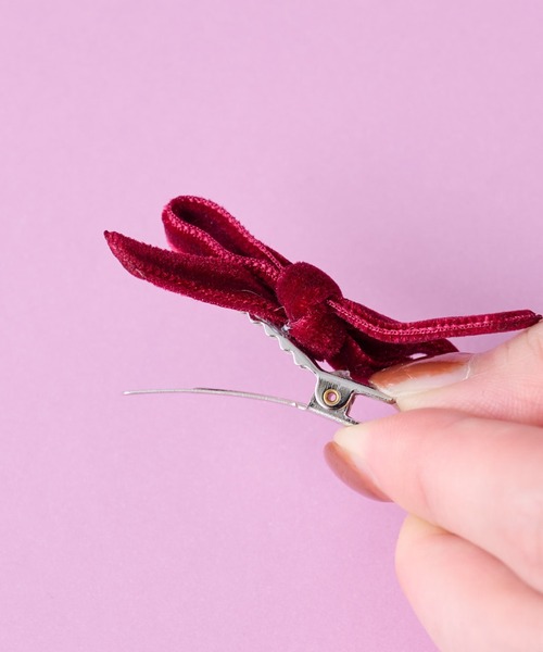 BIRTHDAY BAR（バースデイバー）の「KIDS HAIR PIN ベロアリボン（ヘアピン・キッズ・ピンク/ネイビー/グレー/ワイン・フリー）」の10枚目の写真
