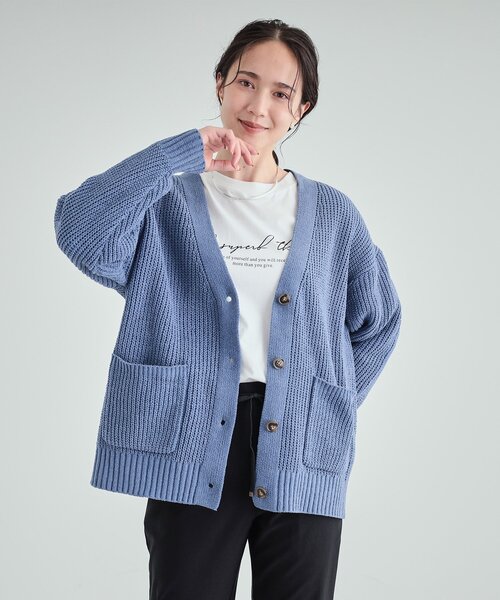 SHOO・LA・RUE(シューラルー)の「◆【高レビュー/洗える】ポケット付きが嬉しい ざっくり編み Vネックカーディガン(カーディガン/ボレロ・レディース・オフホワイト/マスタード/ベージュ/ブルー/チャコールグレー・00)」の21枚目の写真